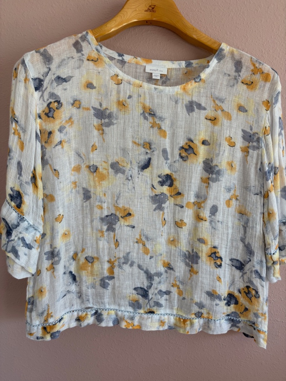 J.Jill Pure Jill Linen size MP Floral Print Women’s Top - Cream & Yellow